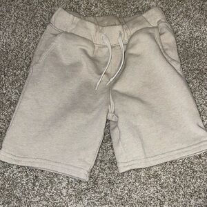 Old Navy - sweat shorts
